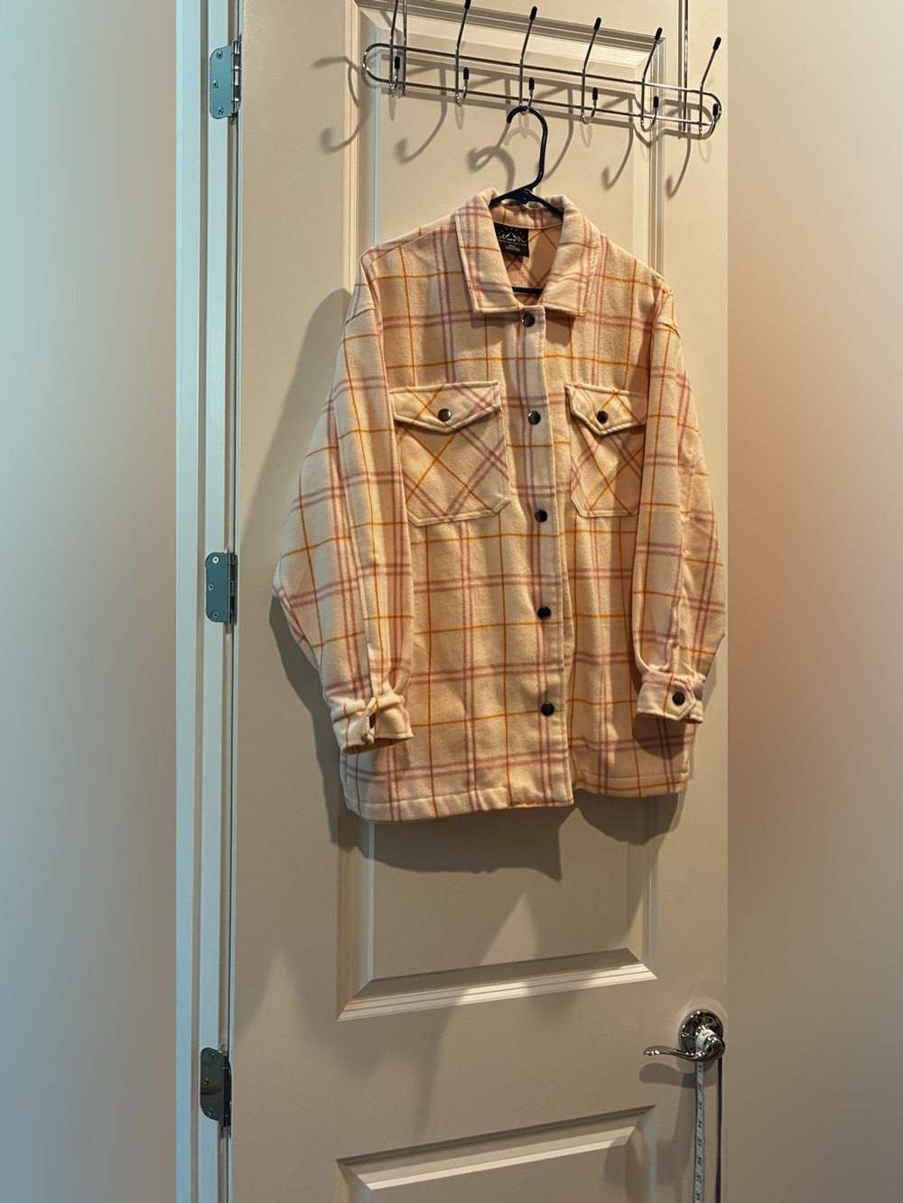 HFX Plaid Button-Up Shacket in Cream Pink Yellow Small